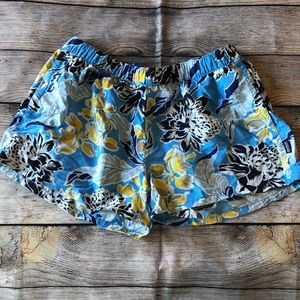 Patagonia Barely Baggies - women’s xl